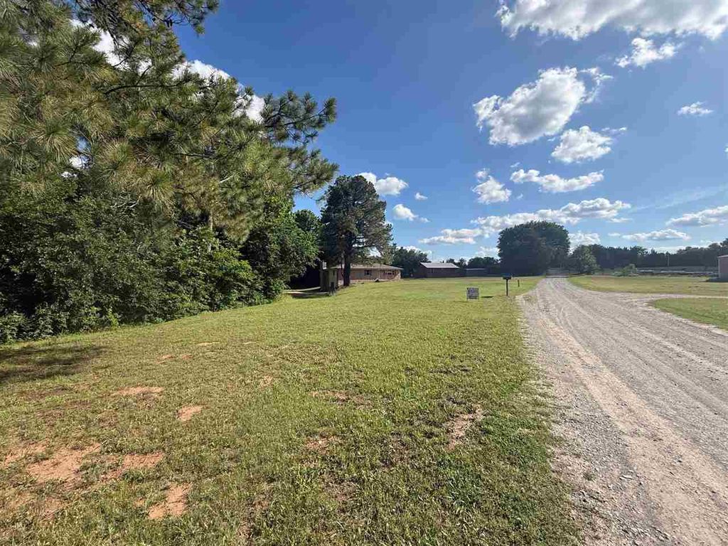 Photo of 319 N Stoney Creek, Stillwater, OK 74075 (MLS # 134395)