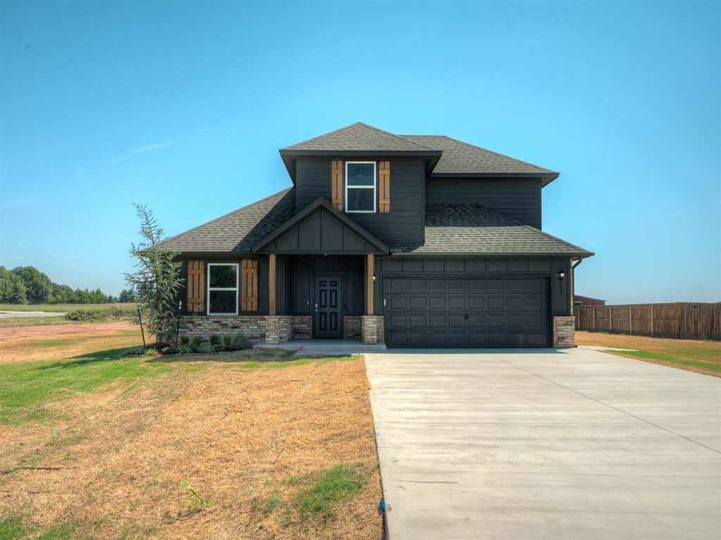 Photo of 207 Wrangler Pass, Stillwater, OK 74075 (MLS # 135039)