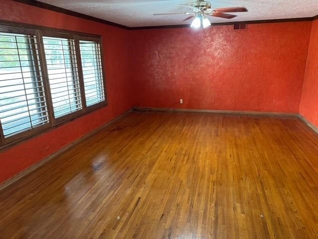 Photo of 735 E 9th Street, Cushing, OK 74023 (MLS # 134146)
