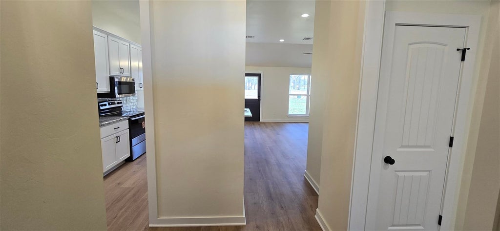Photo of 529 E Oak Tree Avenue, Perkins, OK 74059 (MLS # 134915)