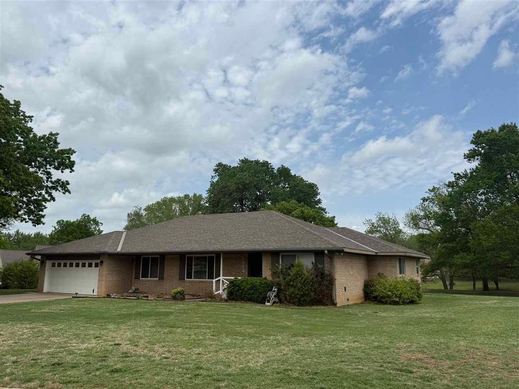 Photo of 3424 S Willow Park, Stillwater, OK 74074 (MLS # 134122)