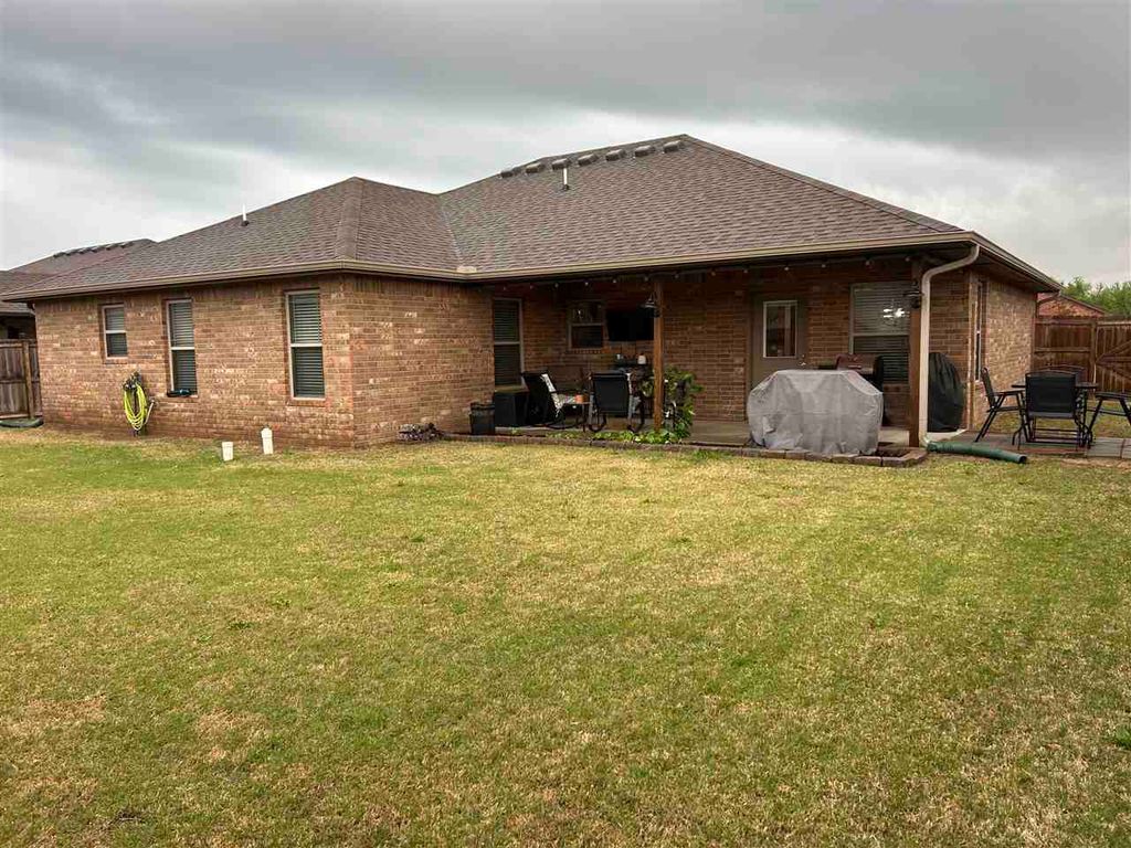 Photo of 509 E Pams Drive, Perkins, OK 74059 (MLS # 134101)