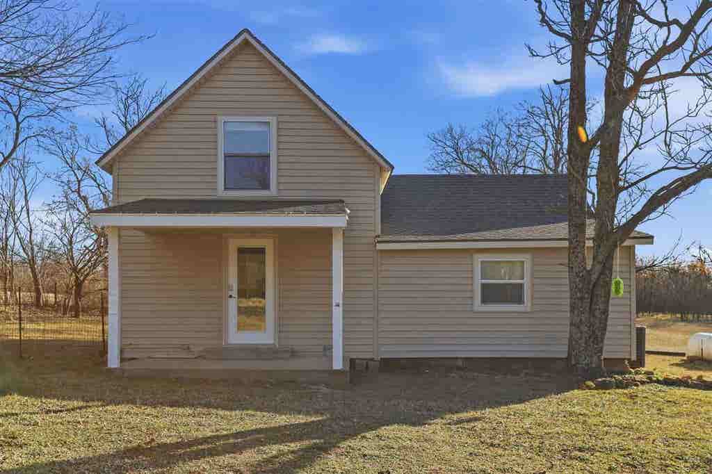 Photo of 9109 W Lakeview Road, Stillwater, OK 74074 (MLS # 134657)