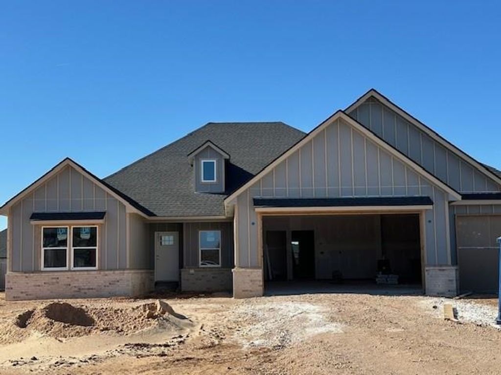 Photo of 7220 Brookwater Way, Stillwater, OK 74074 (MLS # 133576)