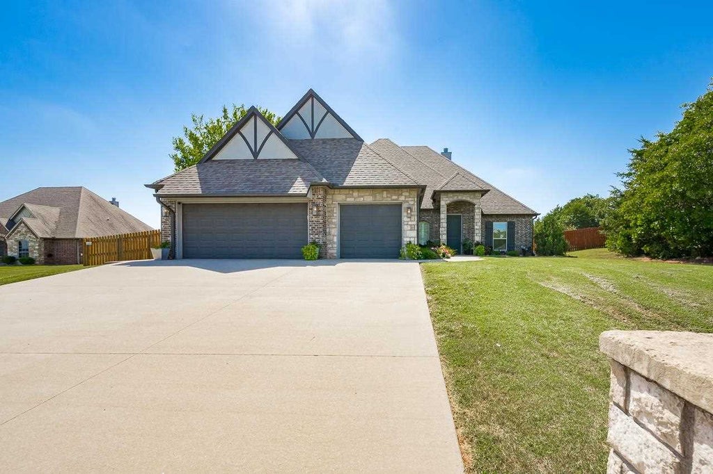 Photo of 4810 S Aloysius Drive, Stillwater, OK 74074 (MLS # 134858)
