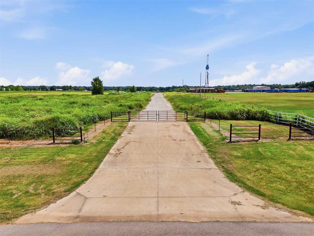 Photo of 515 E American Energy, Stillwater, OK 74074 (MLS # 134971)