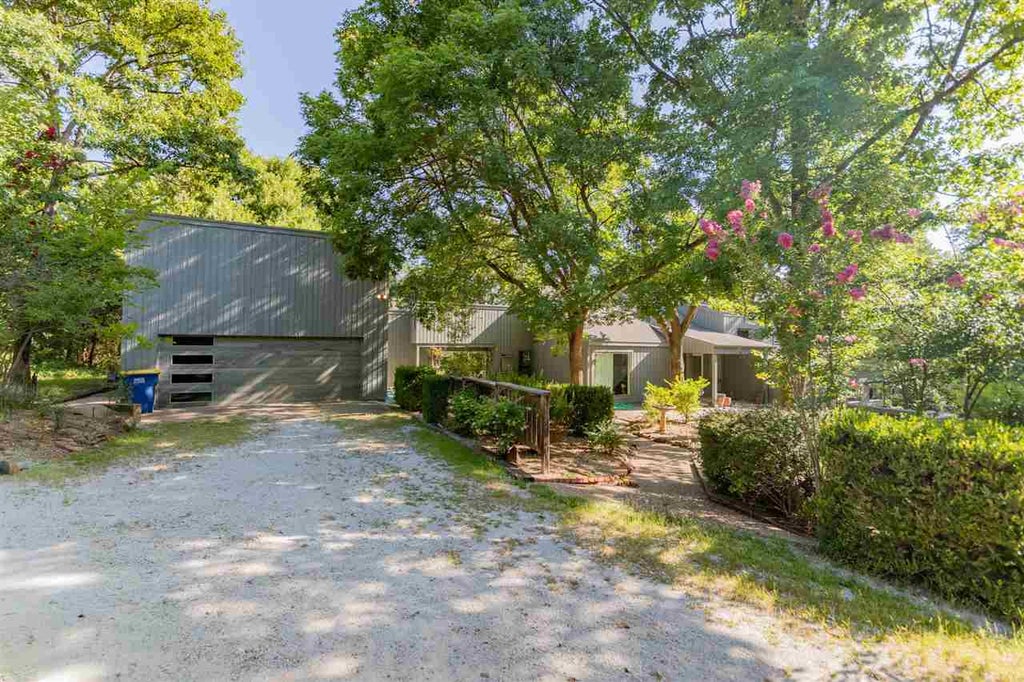 Photo of 3724 W 32nd Avenue, Stillwater, OK 74074 (MLS # 134913)
