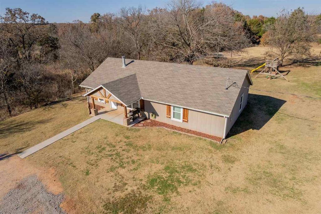 Photo of 342504 E 750 Road, Agra, OK 74824 (MLS # 133232)
