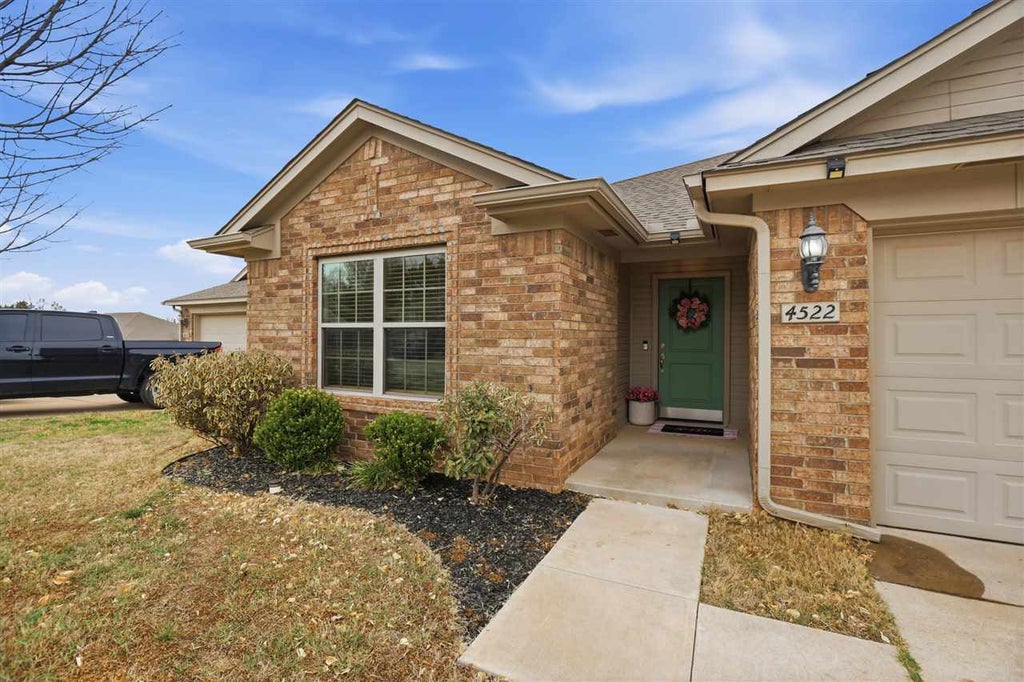 Photo of 4522 W Prescot Drive, Stillwater, OK 74074 (MLS # 134544)