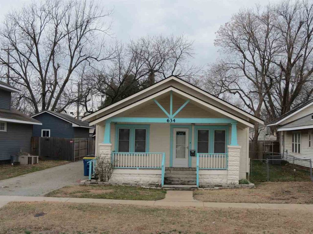 Photo of 634 S Jefferson Street, Stillwater, OK 74074 (MLS # 133914)