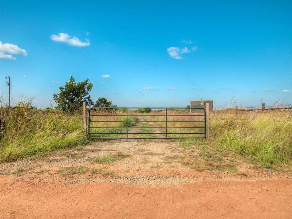 Photo of 29875 County Rd 150, Perry, OK 73077 (MLS # 133910)