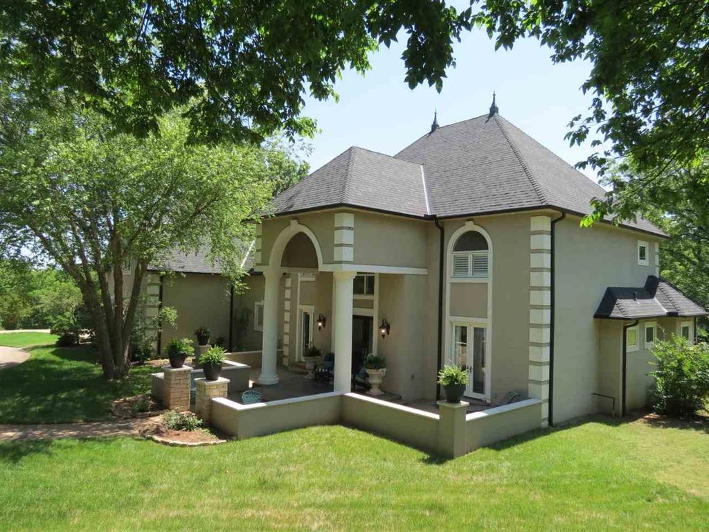 Photo of 3803 Timberline Drive, Stillwater, OK 74074 (MLS # 134333)
