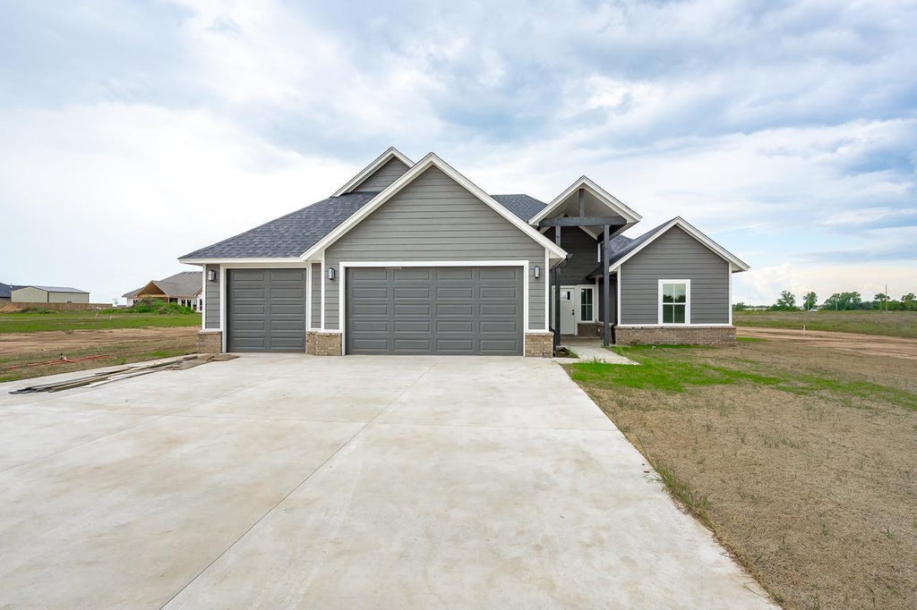 Photo of 5907 E Bison Lane, Stillwater, OK 74075 (MLS # 134907)