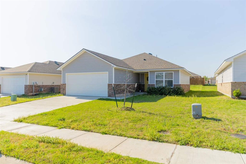 Photo of 1825 E Krayler Avenue, Stillwater, OK 74074 (MLS # 134079)