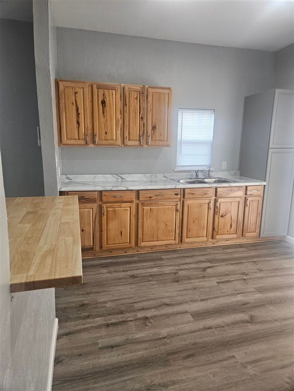 Photo of 408 W Chestnut, Ponca City, OK 74601 (MLS # 133358)