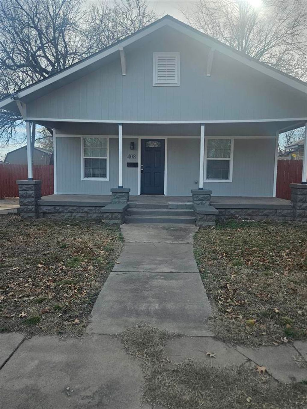 Photo of 408 W Chestnut, Ponca City, OK 74601 (MLS # 133358)