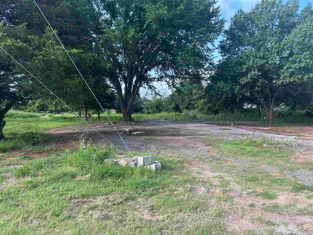 Photo of 3611 E Andy Kay Ln, Stillwater, OK 74075 (MLS # 134103)