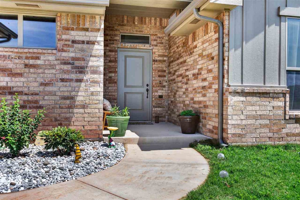 Photo of 3208 E Cedar Creek, Stillwater, OK 74075 (MLS # 134498)