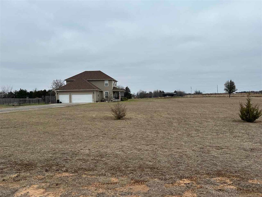 Photo of 4520 Deanna Drive, Perkins, OK 74059 (MLS # 134044)