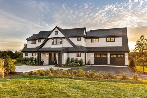 17 Sachuest Drive, Middletown, RI 02842 - MLS#: 1344153