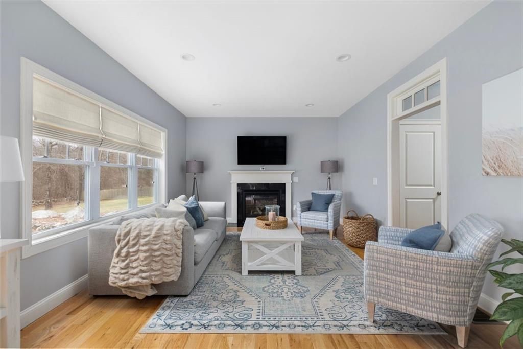 94 Cobble Hill Road, Lincoln, RI 02865 MLS 1352133 Listing