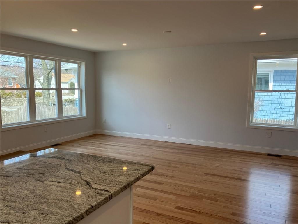 502 Oaklawn Avenue, Cranston, RI 02920 MLS 1355603 Listing