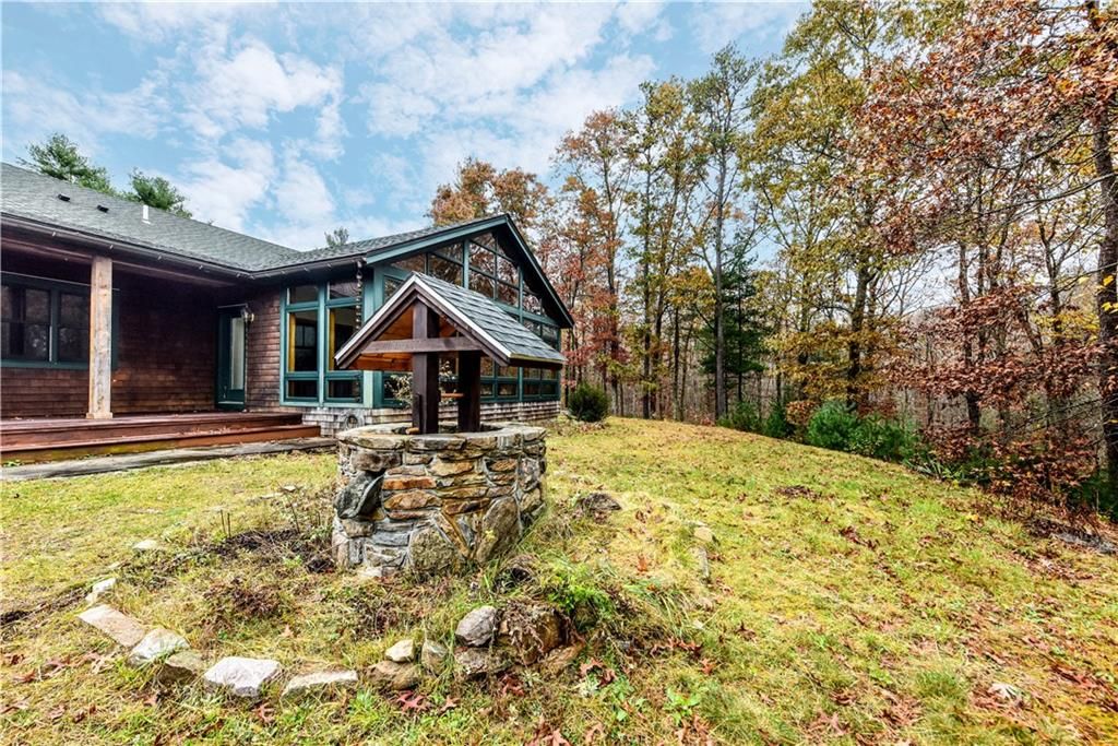 5800 Flat River Road, Coventry, RI 02827 MLS 1347988 Listing