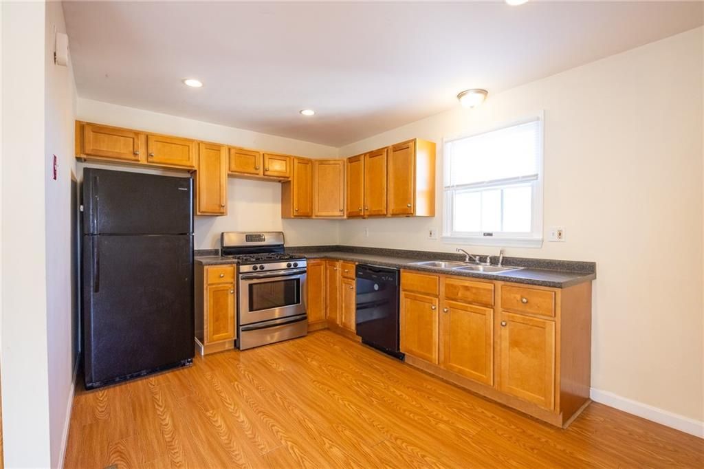 539 Admiral Street, Providence, RI 02908 MLS 1363073 Listing