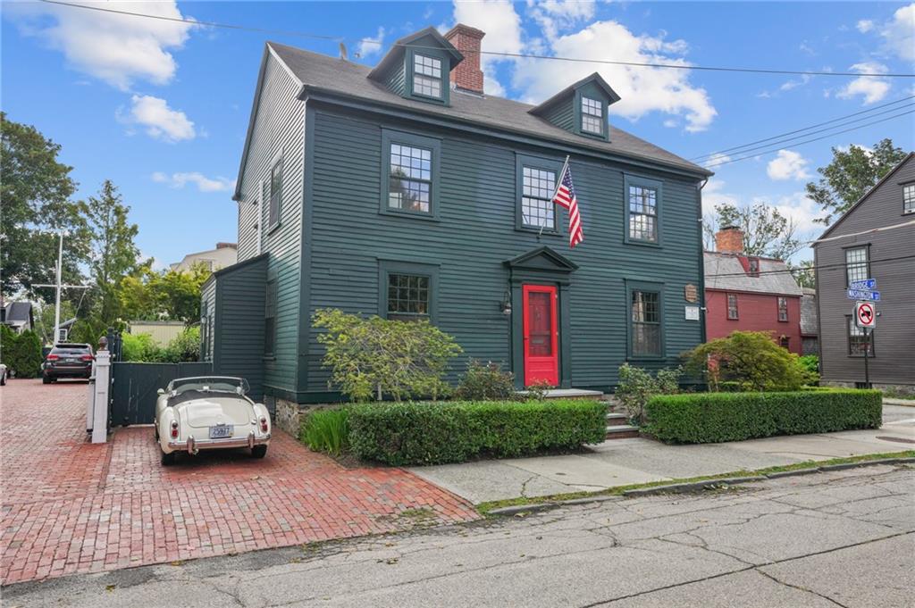 41 Washington Street, Newport, RI 02840 MLS 1341562 Listing