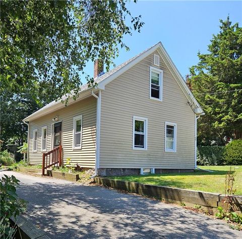 54 Schaeffer Street, South Kingstown, RI 02879 - MLS#: 1342132