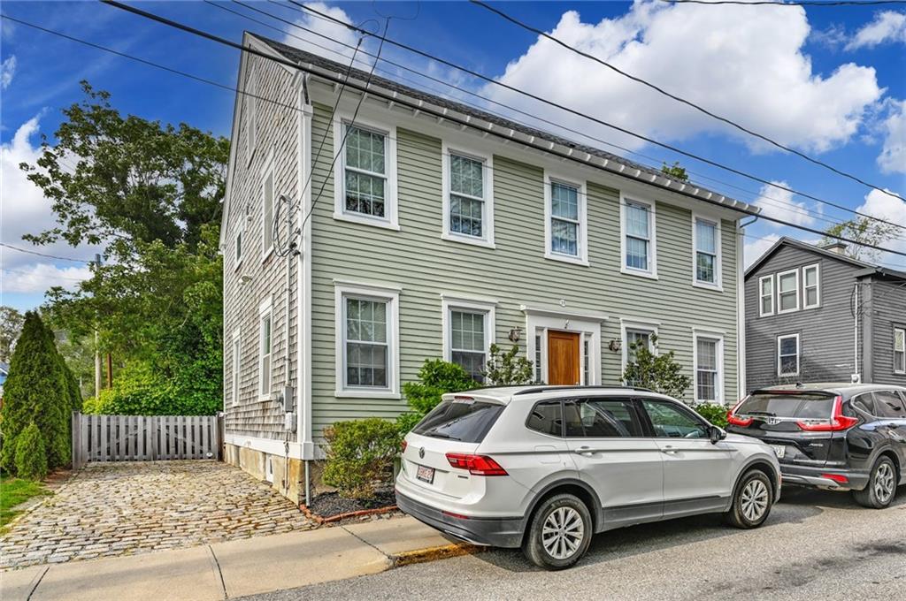 427 Spring Street 1, Newport, RI 02840 MLS 1318779 Listing