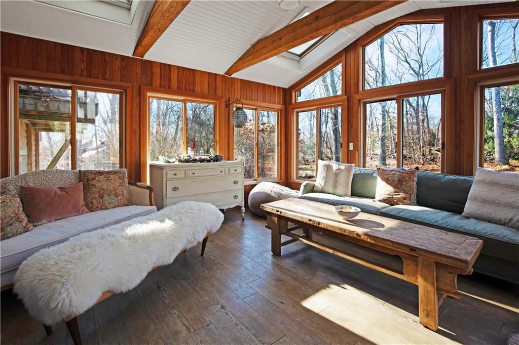 172 Estelle Drive, South Kingstown, RI 02892 MLS 1349977 Listing