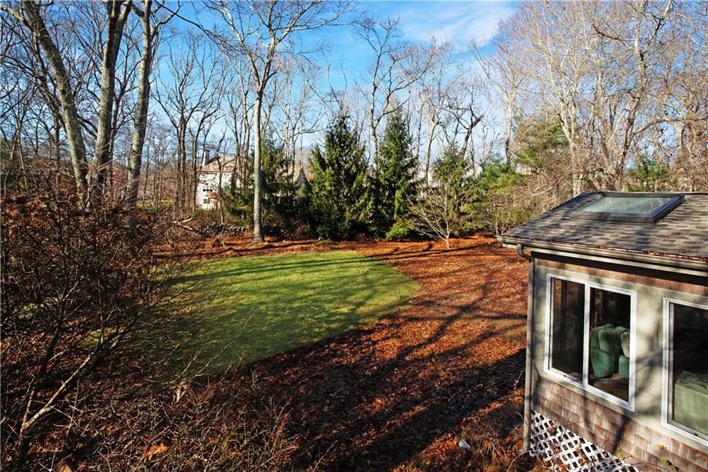 172 Estelle Drive, South Kingstown, RI 02892 MLS 1349977 Listing