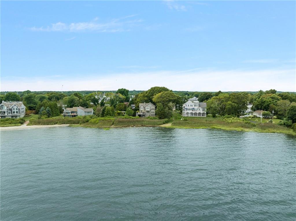 85 Wright Lane, North Kingstown, RI 02852 | MLS 1342050 | Listing ...
