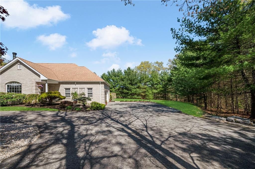 52 Peck Hill Road, Scituate, RI 02857 MLS 1357561 Listing