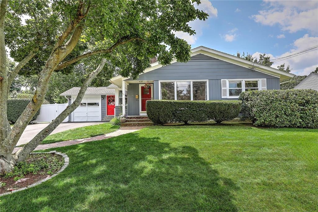 46 Cliffside Drive, Cranston, RI 02920 MLS 1340793 Listing