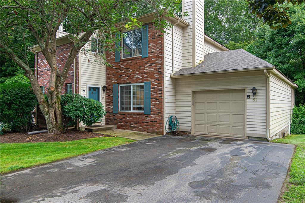61 Governors Hill Unit 571, West Warwick, RI 02893 MLS 1364499