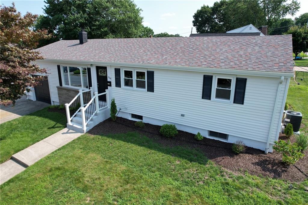 40 Applewood Road, Cranston, RI 02920 MLS 1334118 Listing