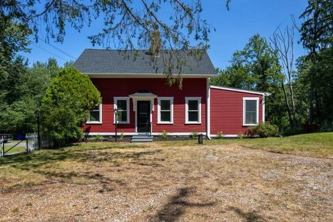 39 Laurel Street, Hopkinton, RI 02804 - MLS#: 1340897