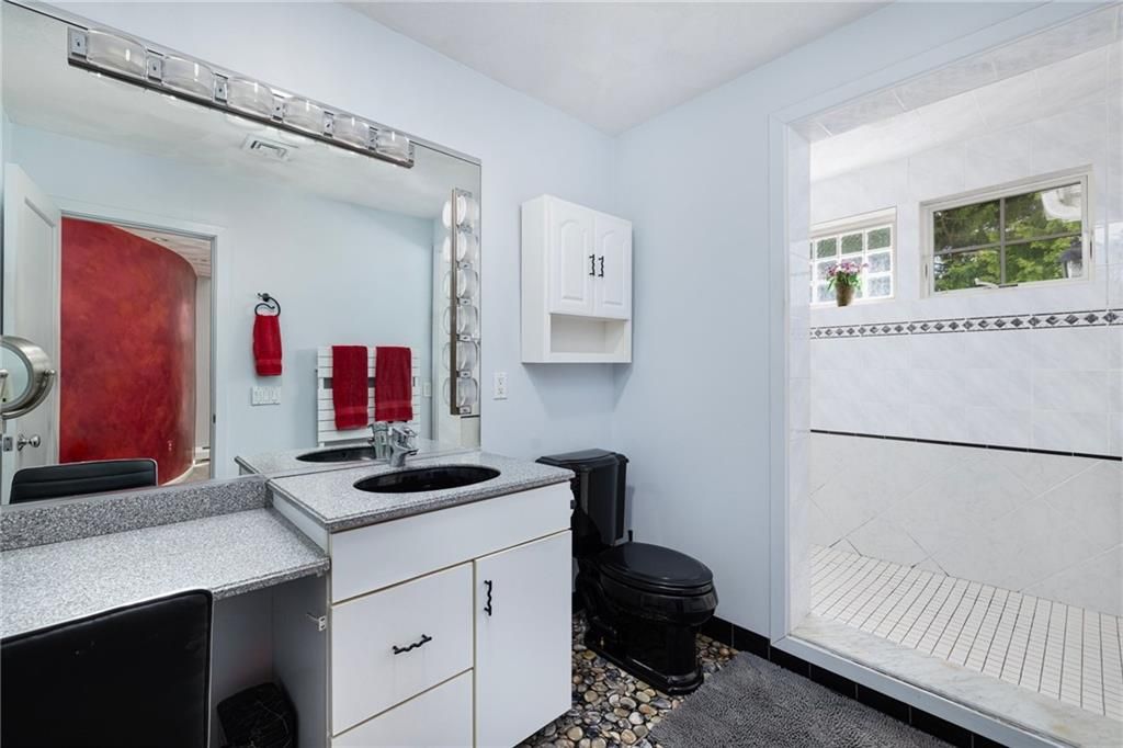 44 Love Lane, Warwick, RI 02886 MLS 1359369 Listing Information