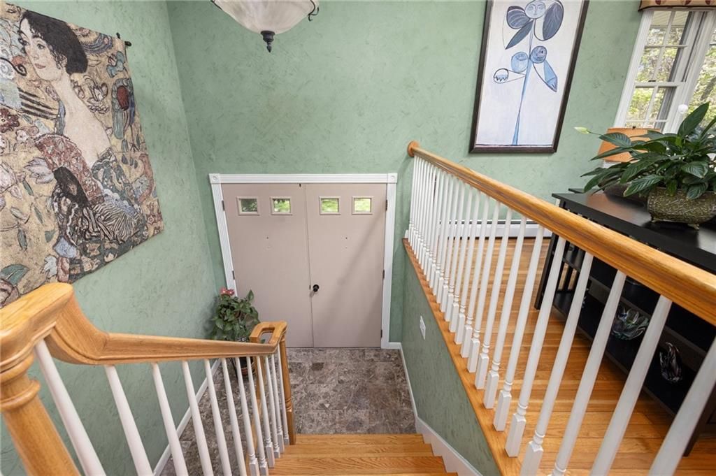 44 Love Lane, Warwick, RI 02886 MLS 1359369 Listing Information