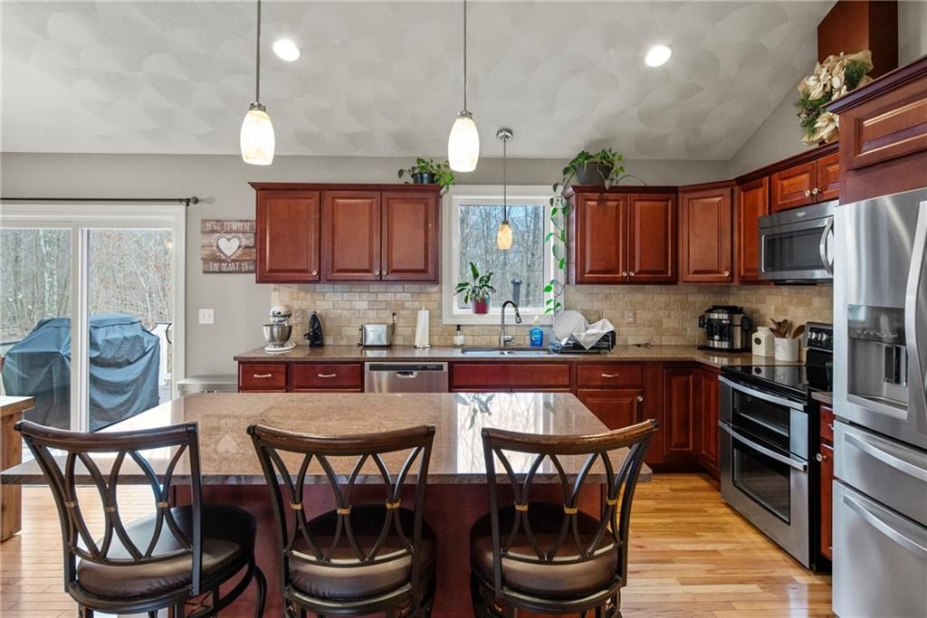 347 Hope Furnace Road, Scituate, RI 02831 MLS 1357185 Listing