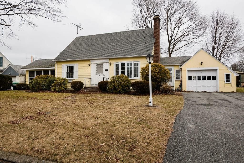 176 Harmony Court Warwick RI 02889 MLS 1352111 Listing 176 Harmony Court Warwick RI 02889 MLS 1352111 Listing