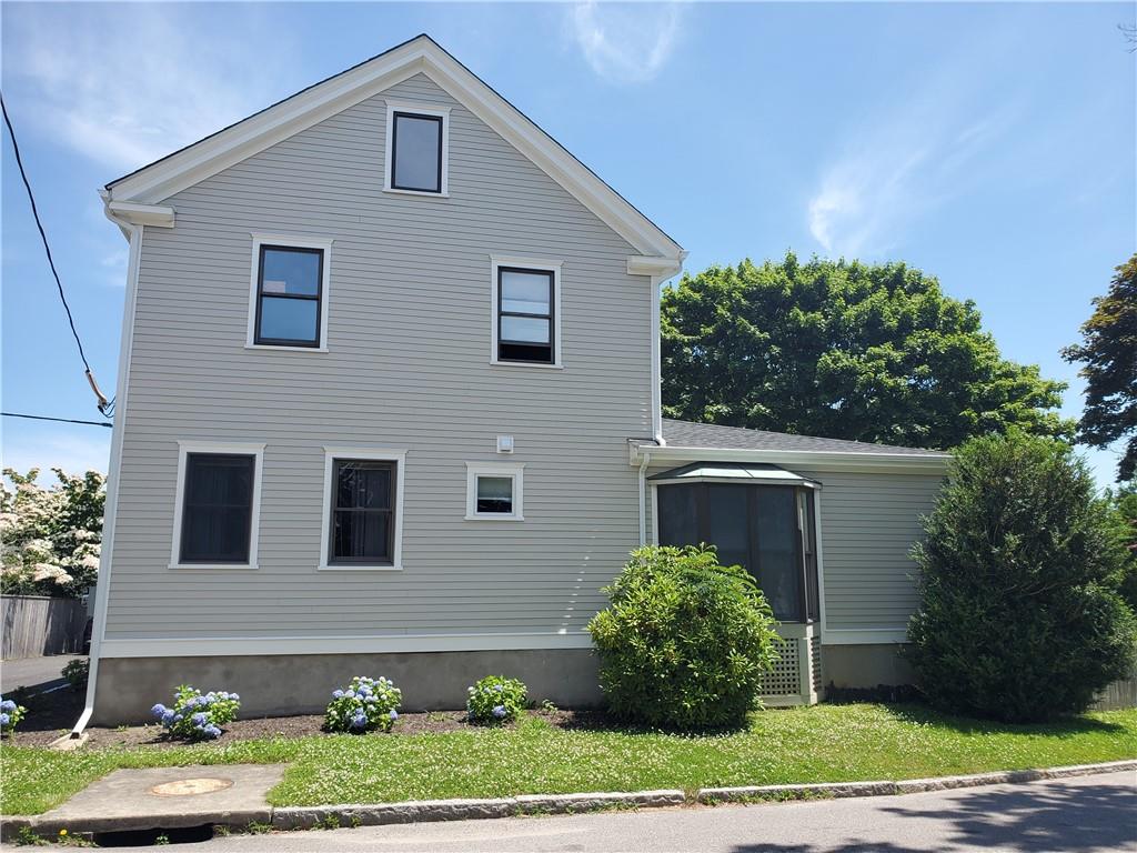 44 Whitwell Avenue 1, Newport, RI 02840 MLS 1348545 Listing