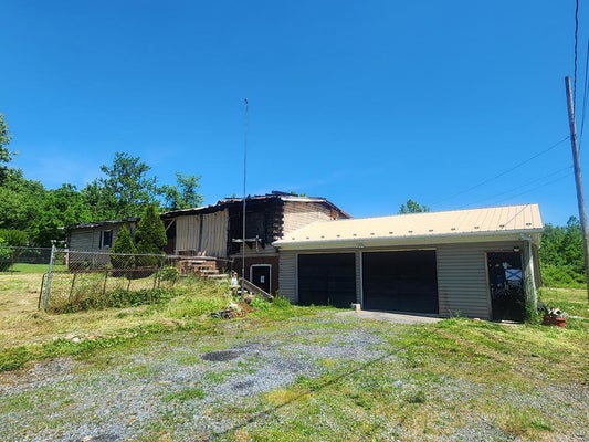 12916 HONEYSUCKLE LN, MAPLETON DEPOT, PA 17052 - Image 01fe63fbcc9d2cc070bca8afc42b0d6f/2018141734
