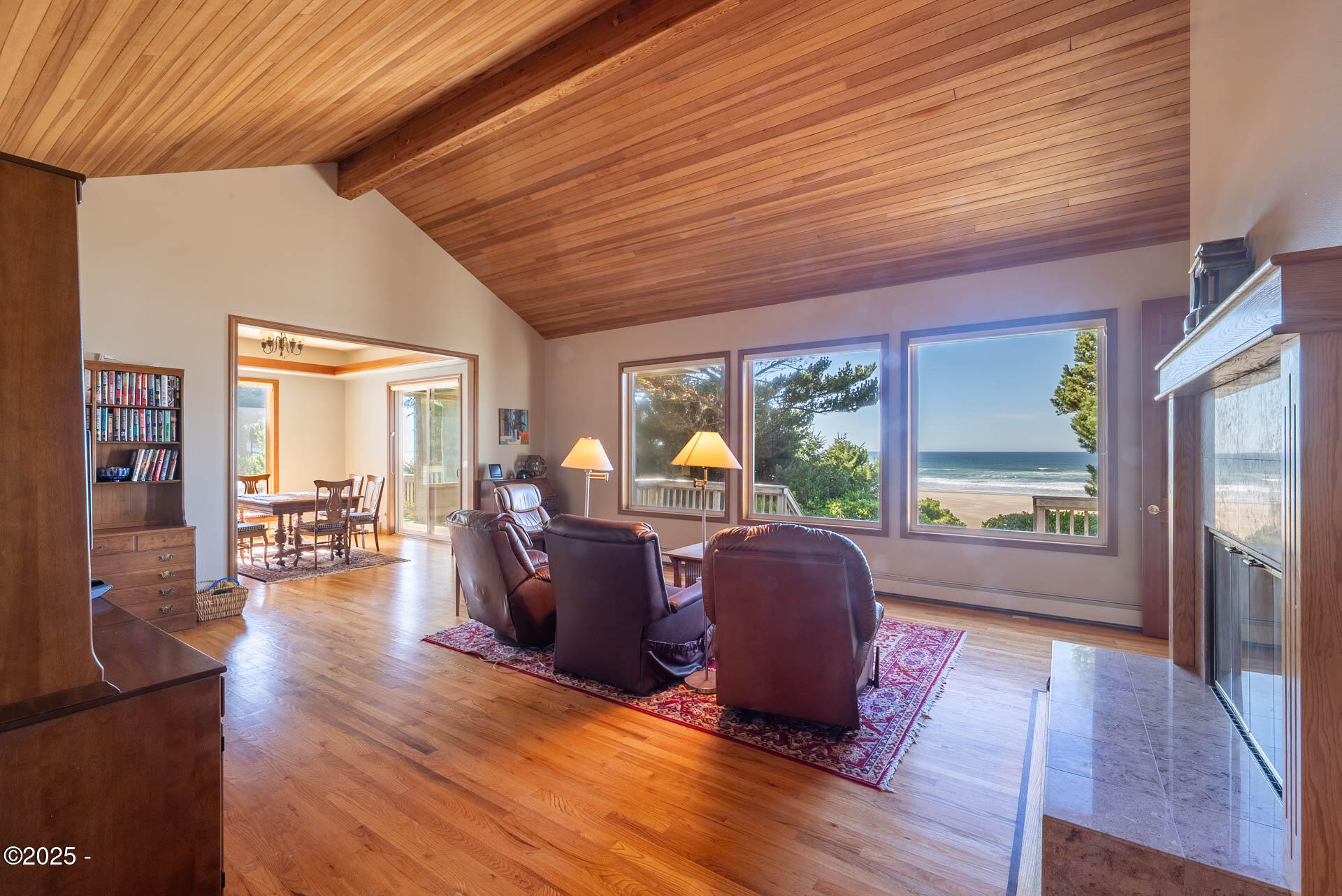 6296 NW Pacific Coast Highway