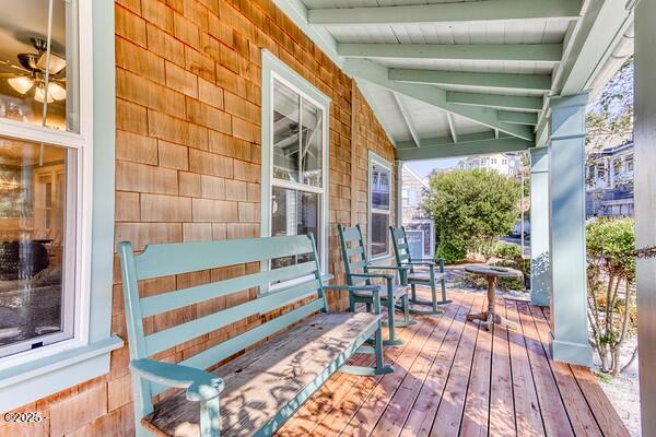 2685 SW Beach Avenue