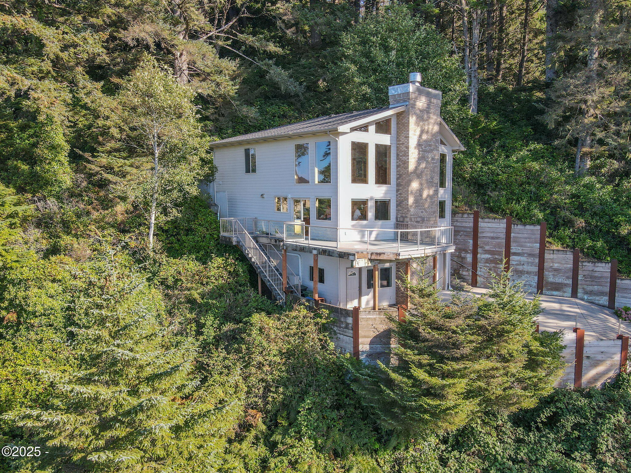 674 Pacific View Drive