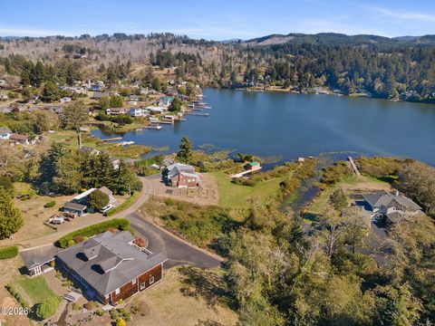 4612 NE I Avenue Neotsu OR 97364