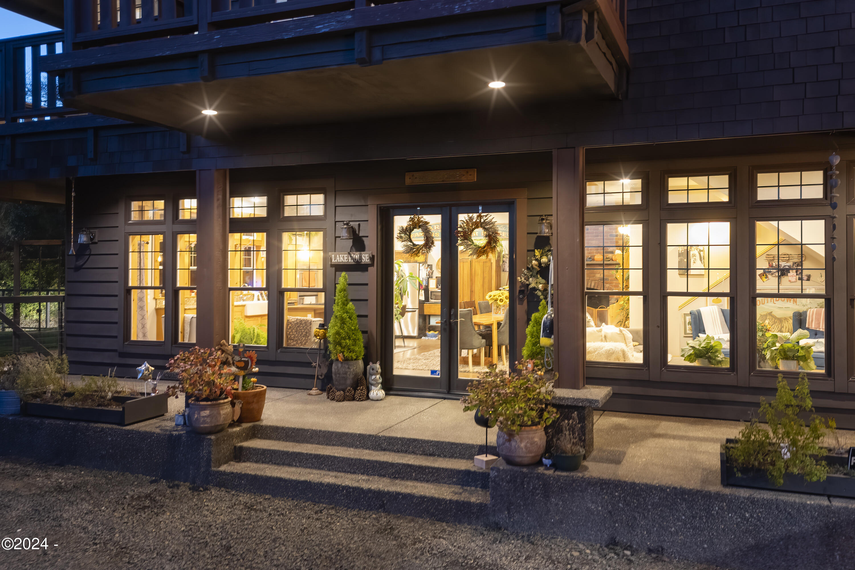 4701 NE Neotsu Drive